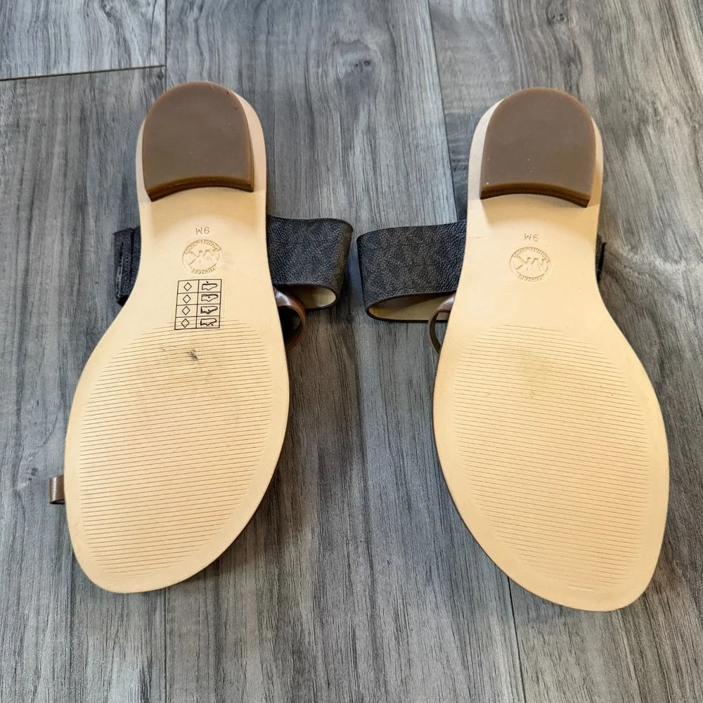 NWOT Michael Kors Nelson Slip-On Toe Ring Slide Sandals Mini Logo Flats 9M Women